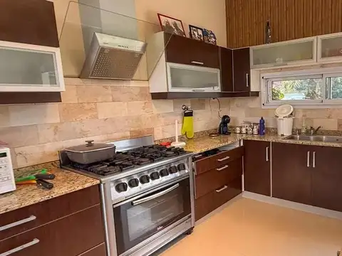 Casa en Venta al Este