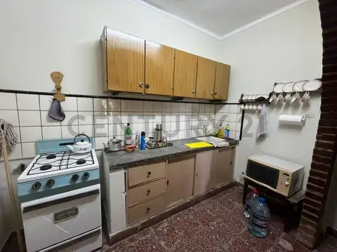 Calle montevideo entre 720 y 721 , Piso 0