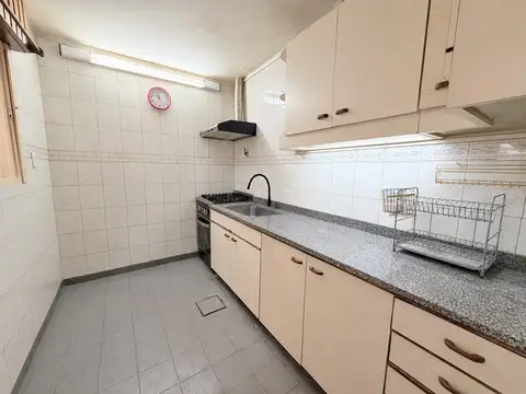 San Blas 3400, Piso pb