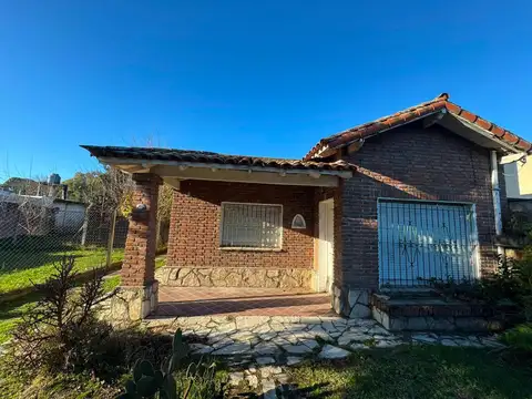 Casa en Venta en Garin, USD 125.000