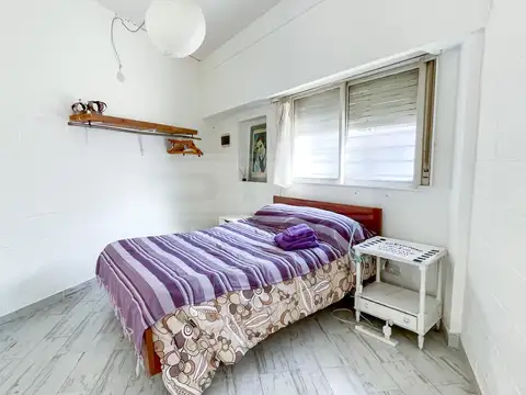 Castillo  al 1700 Entre Av. Dorrego y Emilio Ravignani