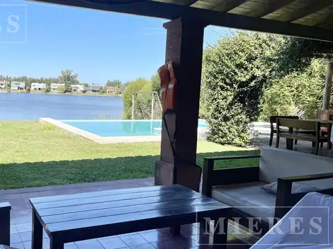 Alquiler de Verano a La Laguna en San Agustin, Villanueva.