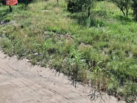 Lote en esquina con gas natural – Nuevo Merlo