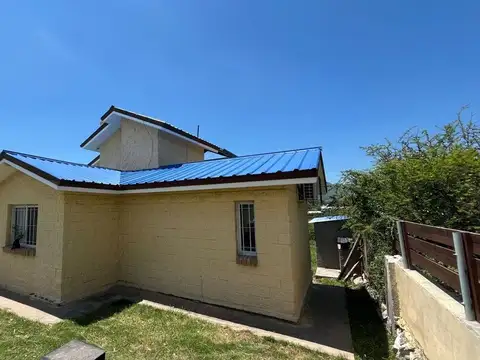 VENTA CASA 3 DORM VISTA A SIERRAS HUERTA GRANDE