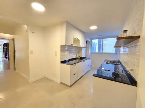 Departamento 5 ambientes con 2 baños
