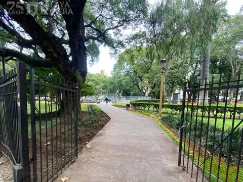 Venta Monoambiente dividido ideal renta  o primer departamento Recoleta