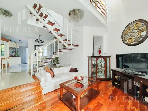 Depto Tipo Casa en Venta en Martinez, USD 320.000
