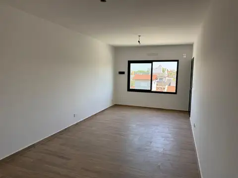 Departamento en Venta en Villa Luzuriaga, USD 62.000