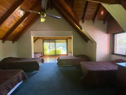 Casa en Venta con 1 cochera