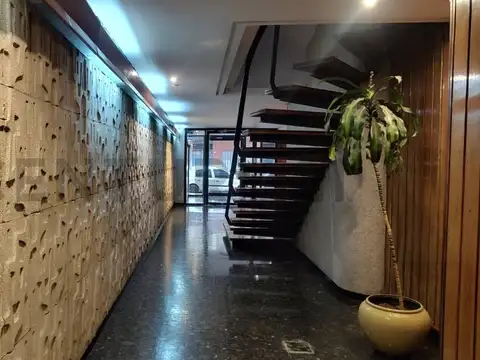 Oficina 3 ambientes con 1 baño