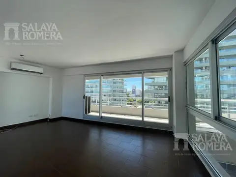 Departamento en Alquiler en Olivos Vias/Rio, USD 2.000
