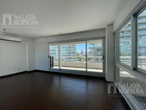 Departamento en Alquiler con 1 cocheras