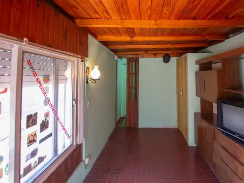 Depto Tipo Casa 3 ambientes con 2 baños