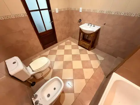 Casa en Alquiler al Noreste