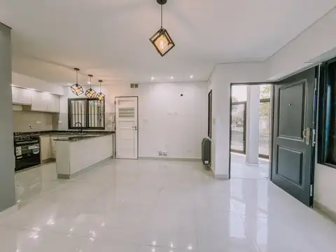Casa en Venta en Temperley, USD 148.999