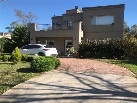 Andres Chazarreta e Hilario Cuadros ( Barrio La Ce 2100