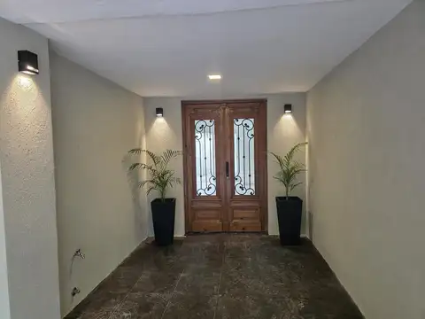 VENDE-Excelente P.H. en planta baja al frente – Ubicación privilegiada en Beccar