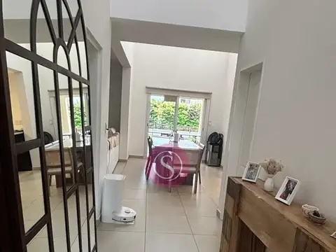 Casa  en Venta en Santa Guadalupe, Pilar del Este, Pilar