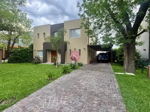 Casa en Venta de 4 dormitorios