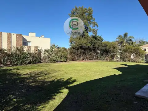 Terreno en Venta de 787,0 m2