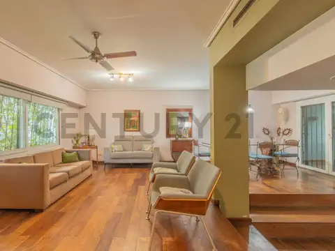VENTA CASA 5 AMBIENTES , HAEDO