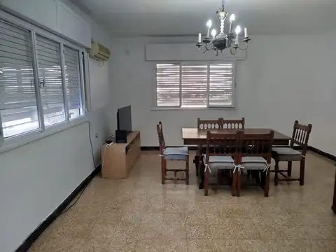 SE ALQUILA SANTA FE 2100