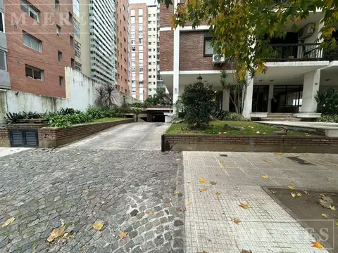 Cochera en Mart.-Vias/Santa Fe
