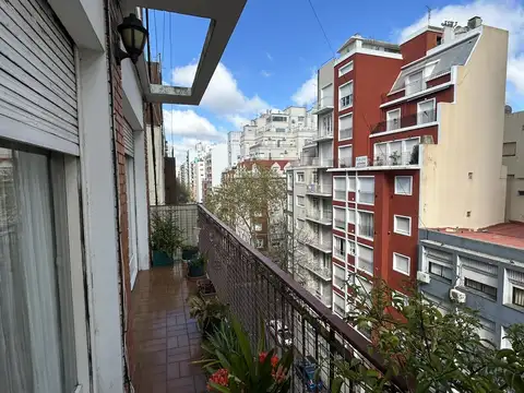 GRAN DEPARTAMENTO 3 AMBIENTES CON DEPENDENCIAS