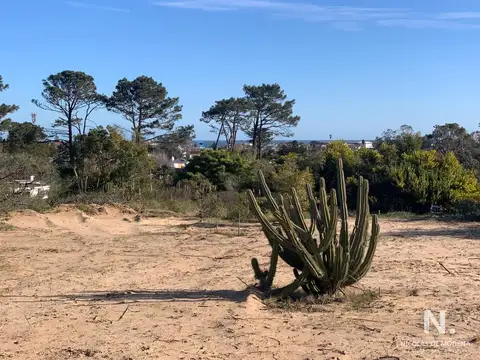 Terreno en Venta en La Barra, USD 145.000