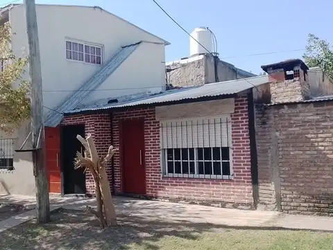 VENTA CASA MULTIFAMILIAR VILLA TESEI