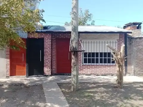 Casa en Venta en Villa Santos Tesei, USD 75.000