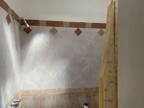 Depto Tipo Casa en Venta 40 años