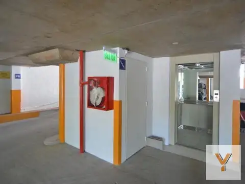Cochera en venta - 13Mts2 - Quilmes