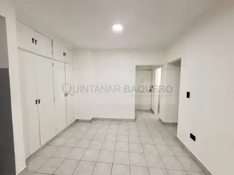 Departamento en Alquiler en Ramos Mejía, $ 400.000