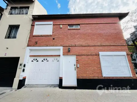 PH tipo duplex de 3 ambientes en el barrio de Villa santa rita, 86 metros totales