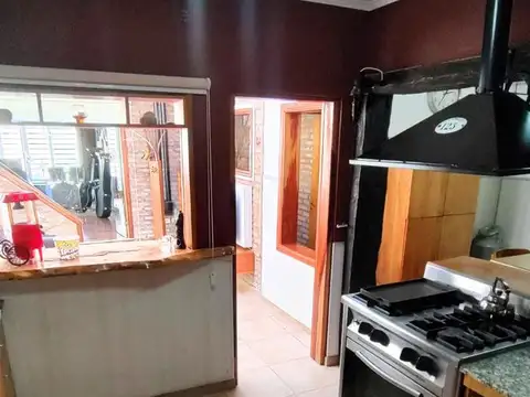 Casa en Venta en Capitán Bermudez, USD 112.000