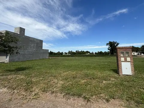 Terreno en Venta 32  mts Fondo