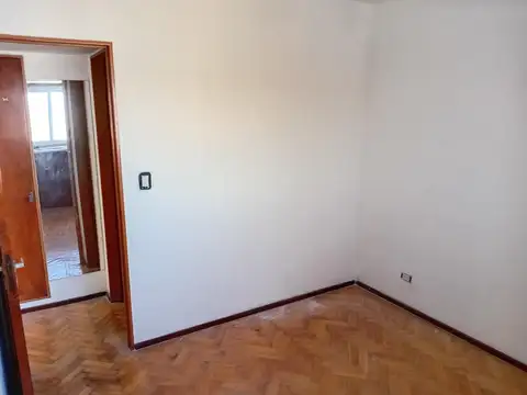 Departamento en Alquiler en Caseros, $ 500.000