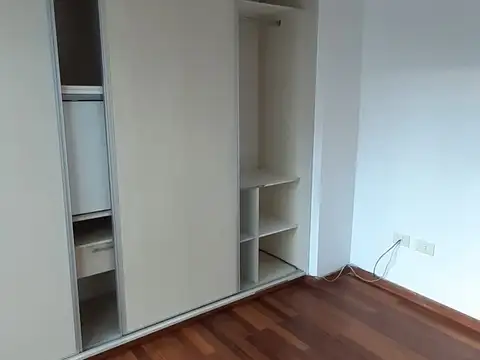 Departamento en Alquiler en República De La Sexta, $ 480.000