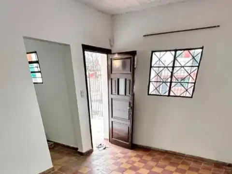 Carmelo Apolinario Ibarra 1000 , Piso 0
