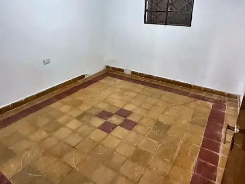Casa en Alquiler con 1 cochera