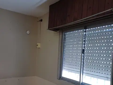 Casa 2 ambientes con 1 baño
