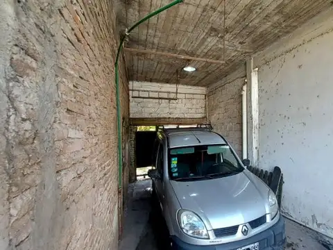 Casa en Venta en Moron Sur, USD 95.000