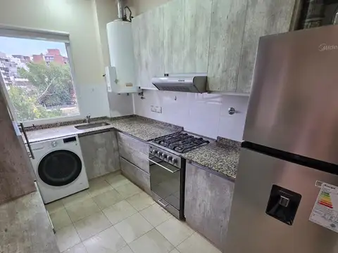 Rivadavia 20100, Piso 4