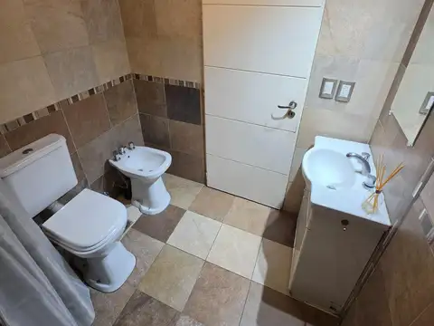 Departamento en Alquiler en Castelar Sur, $ 1.400.000