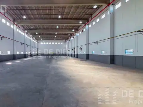 Deposito en alquiler 1895 m2 predio logístico , con rociadores– Florencio Varela