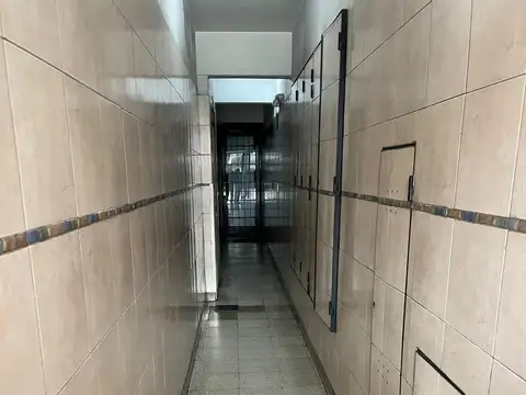 Oficina en Alquiler en Lanús Oeste, $ 350.000