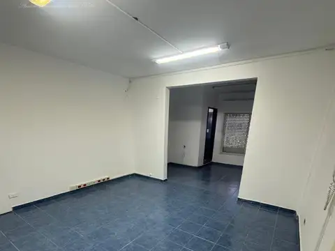 Oficina 2 ambientes con 2 baños