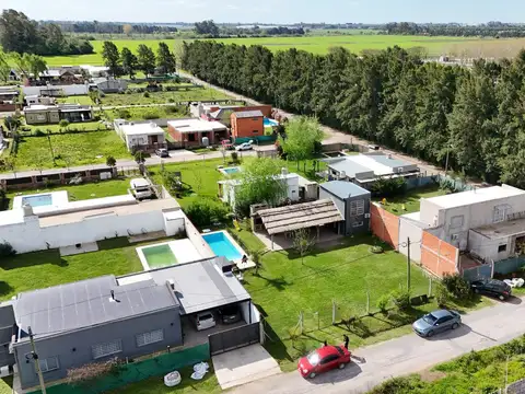 Casa 3 ambientes con 2 baños