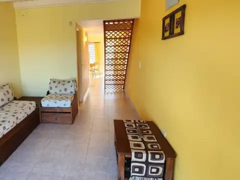 Departamento 4 ambientes con 2 baños
